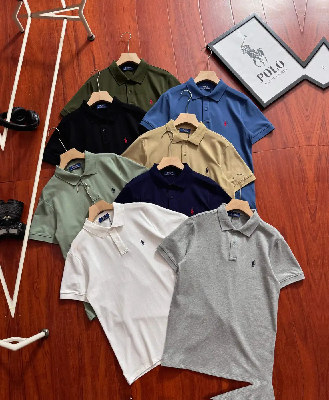 Counterfeit Ralph Lauren Polo Short Sleeve front view visual reference